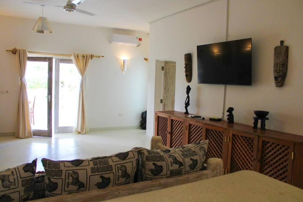White Villa - Paparemo Beach واتامو المظهر الخارجي الصورة