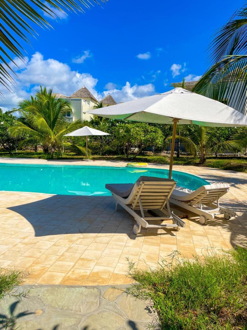 White Villa - Paparemo Beach واتامو المظهر الخارجي الصورة