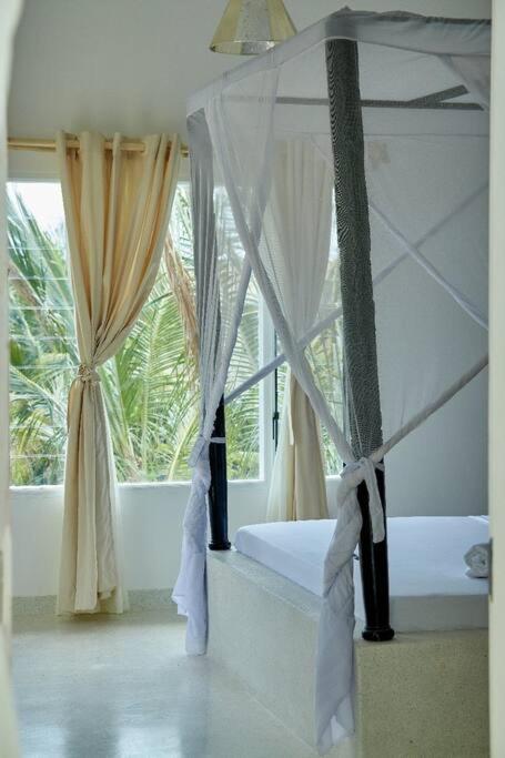 White Villa - Paparemo Beach واتامو المظهر الخارجي الصورة