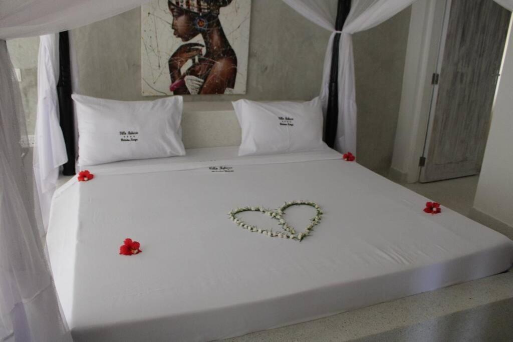 White Villa - Paparemo Beach واتامو المظهر الخارجي الصورة