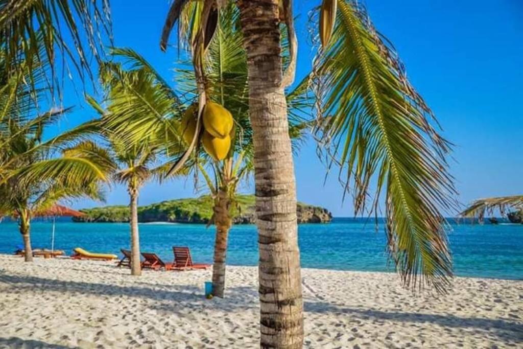 White Villa - Paparemo Beach واتامو المظهر الخارجي الصورة