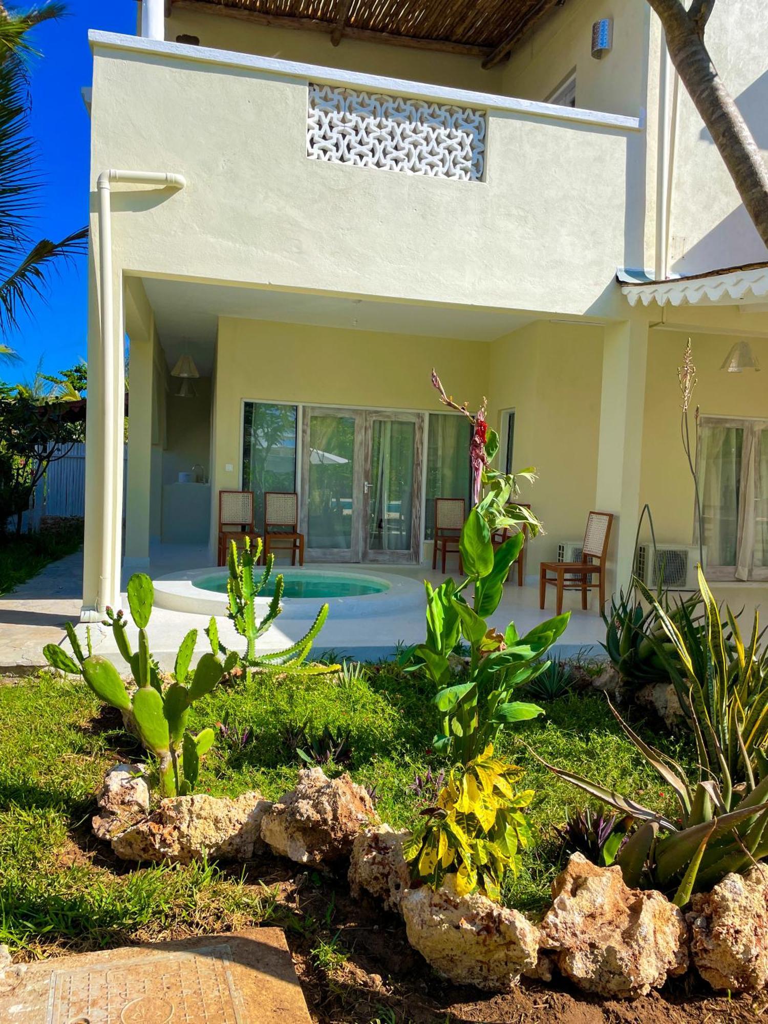 White Villa - Paparemo Beach واتامو المظهر الخارجي الصورة